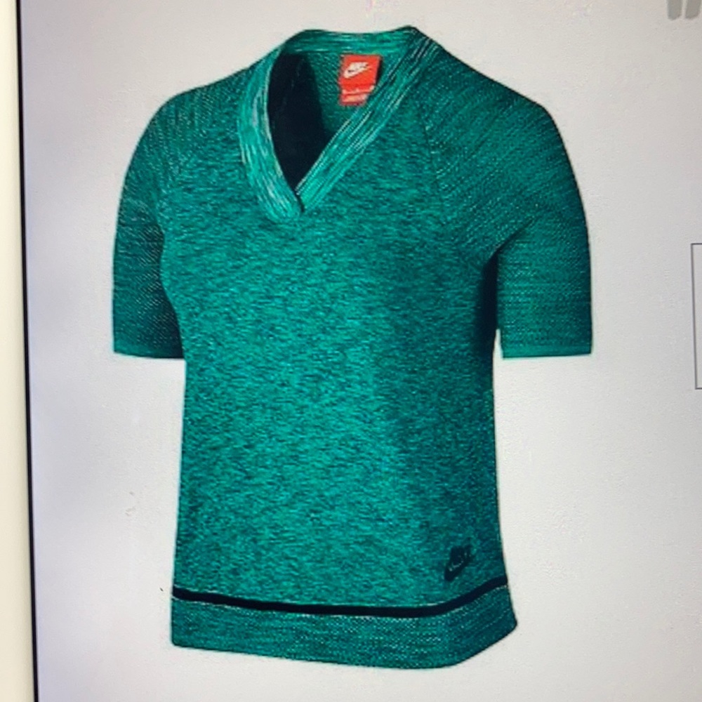 Nike Women’s tech knit Tee Golf V-neck top shirt